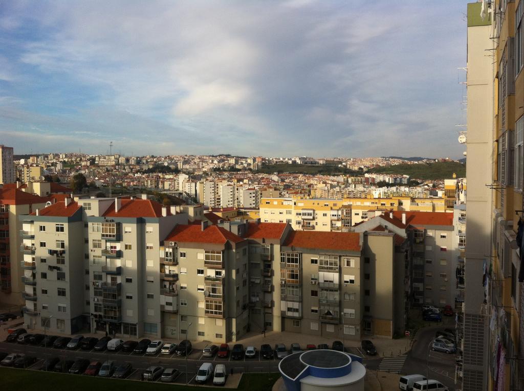 In Bed With Lisbon 5N Apartment Амадора Екстериор снимка